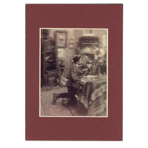 Parlor Kiss Circa 1896 3-d Photo Reprint Stereographic Arts 5x7 Couple Kissing‎ - Picture 1 of 2